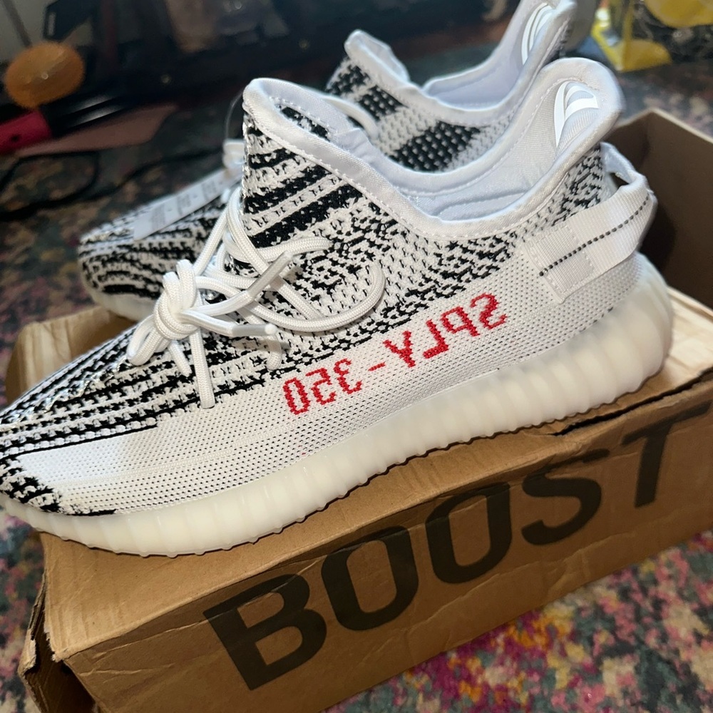 Never worn got too big of a size